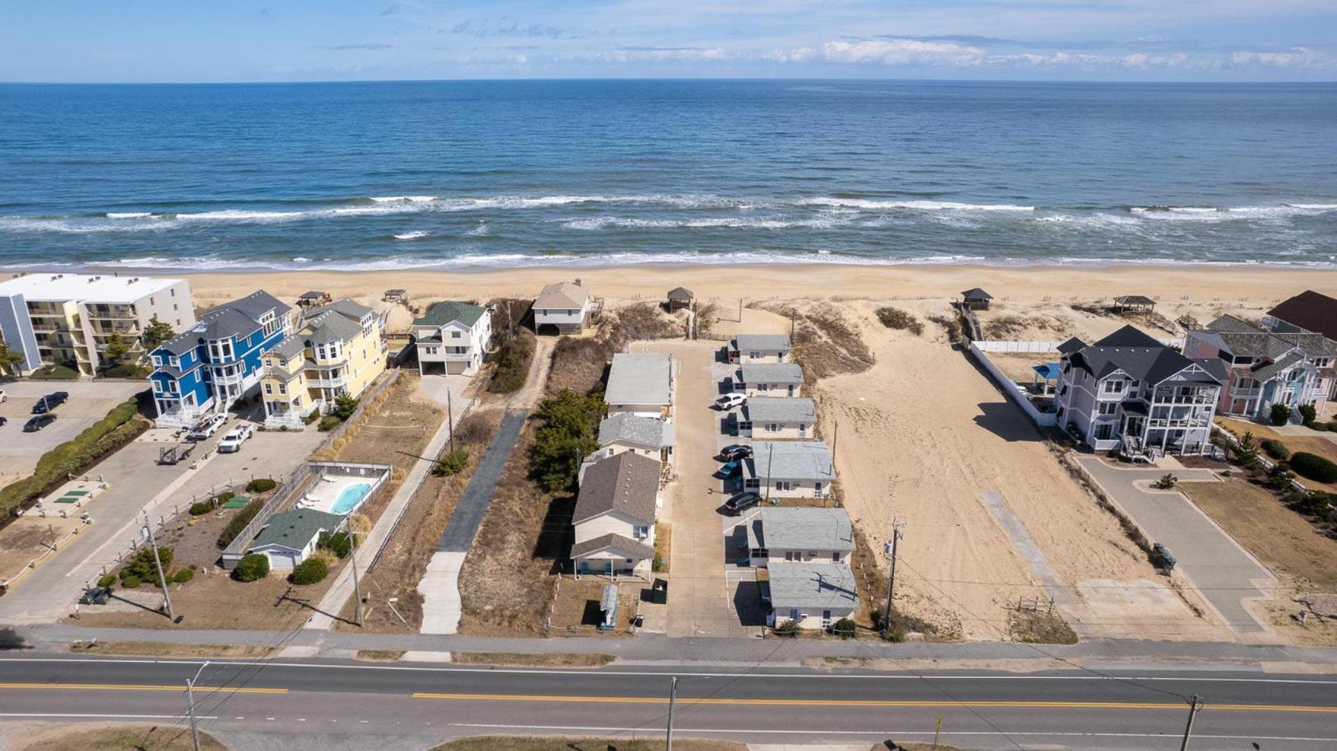 ナグス・ヘッド Oceanside Court By Kees Vacationsアパートホテル エクステリア 写真